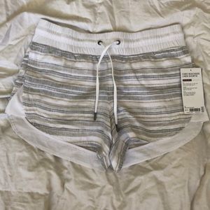 Athleta Cabo beachside linen shortie
